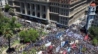 La Cámara Nacional del Trabajo suspendió el capítulo laboral del DNU de Milei