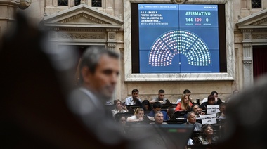 Con el aporte de los bloques "dialoguistas", Diputados aprobó en general el proyecto de Ley "Bases"