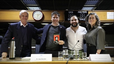 Kicillof participó de una jornada por el aniversario del Desembarco de los 33 Orientales