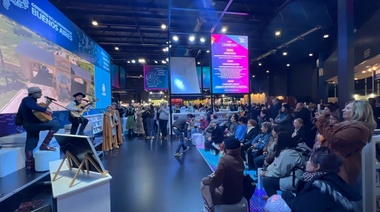 Dolores brilló en la 48º Feria Internacional del Libro