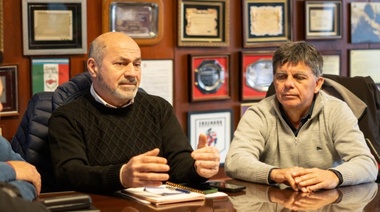 Mario Secco firmó un nuevo aumento para los trabajadores municipales de Ensenada