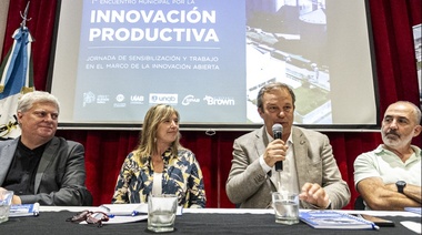 Cascallares y Álvarez Rodríguez encabezaron el primer "Encuentro Municipal de Innovación Productiva"