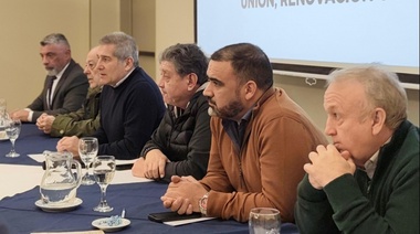 Desde Bahía Blanca, Unión, Renovación y Fe marcó su presencia provincial con un plenario de la Sexta y de la Séptima Sección Electoral