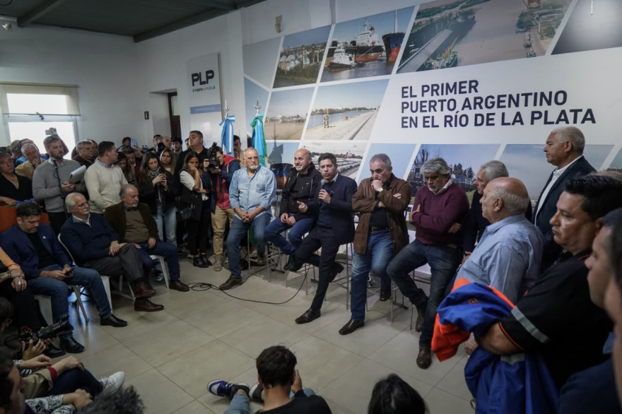 Kicillof: "Del movimiento obrero deben nacer los proyectos y las leyes que necesitamos para defender nuestra soberanía"