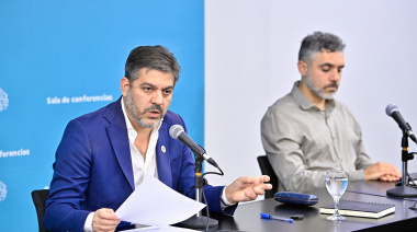 Presupuesto: Carlos Bianco le baja el pulgar a un fondo fijo para municipios como piden intendentes