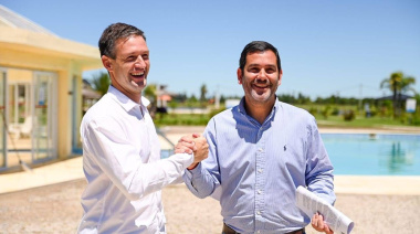 Los intendentes de Dolores y San Vicente firmaron un convenio para impulsar el turismo termal