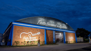 Con gran éxito se viene desarrollando la 32° Fiesta Nacional de la Guitarra en Dolores