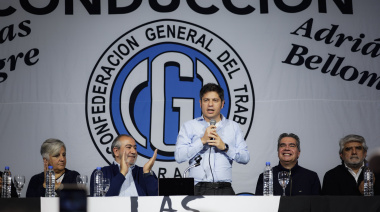 Kicillof: "¿Qué macro va a andar bien, si a la gente no le alcanza?"
