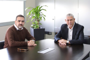 Fabián Luayza con Jorge Ferraresi: "Hay que rechazar el ajuste de Milei que sólo perjudica a los que trabajan y producen"