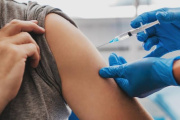 El Colegio de Médicos advirtió sobre el impacto de los discursos antivacuna