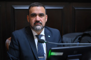 No se puede permitir que el presidente Javier Milei no controle sus impulsos violentos