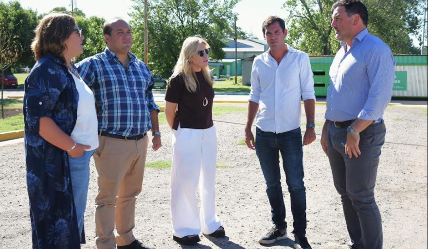 El nuevo bloque de diputados de la UCR recorrió intendencias en la provincia