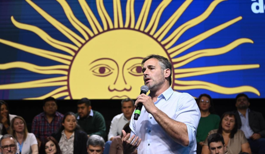 Achával en encuentro del peronismo federal: "Tenemos que desarrollar un proyecto de país federal, productivo y nacional"