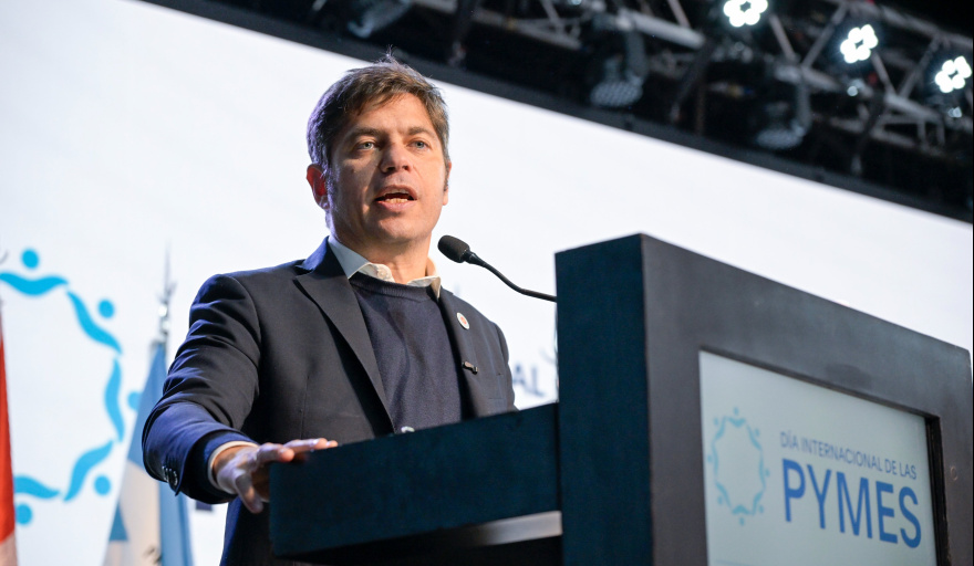 Kicillof: "La política económica del Gobierno nacional es incompatible con la industria y el desarrollo de las pymes locales"
